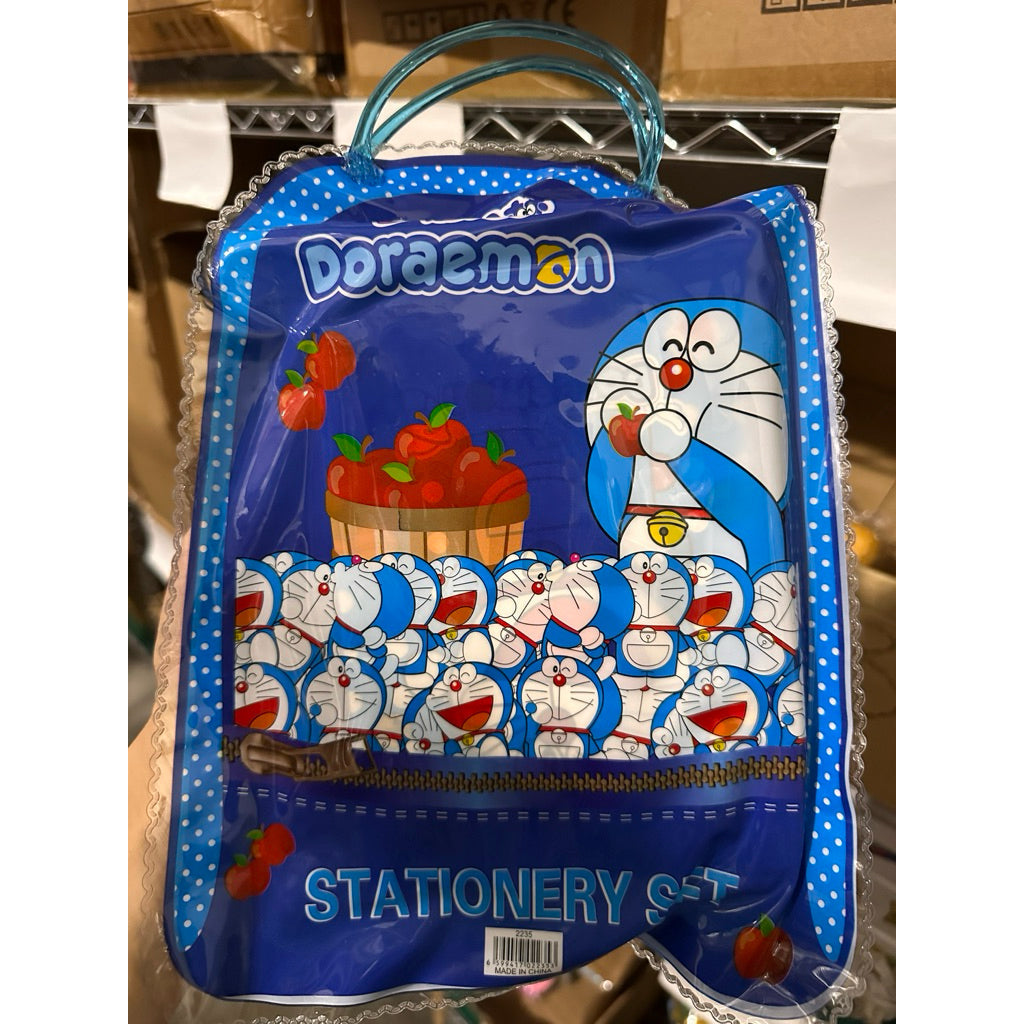 A02⭐Lar gift bag 7 in 1 Kids Birthday/Goodie Bag/Stationery Set/Seven-piece set