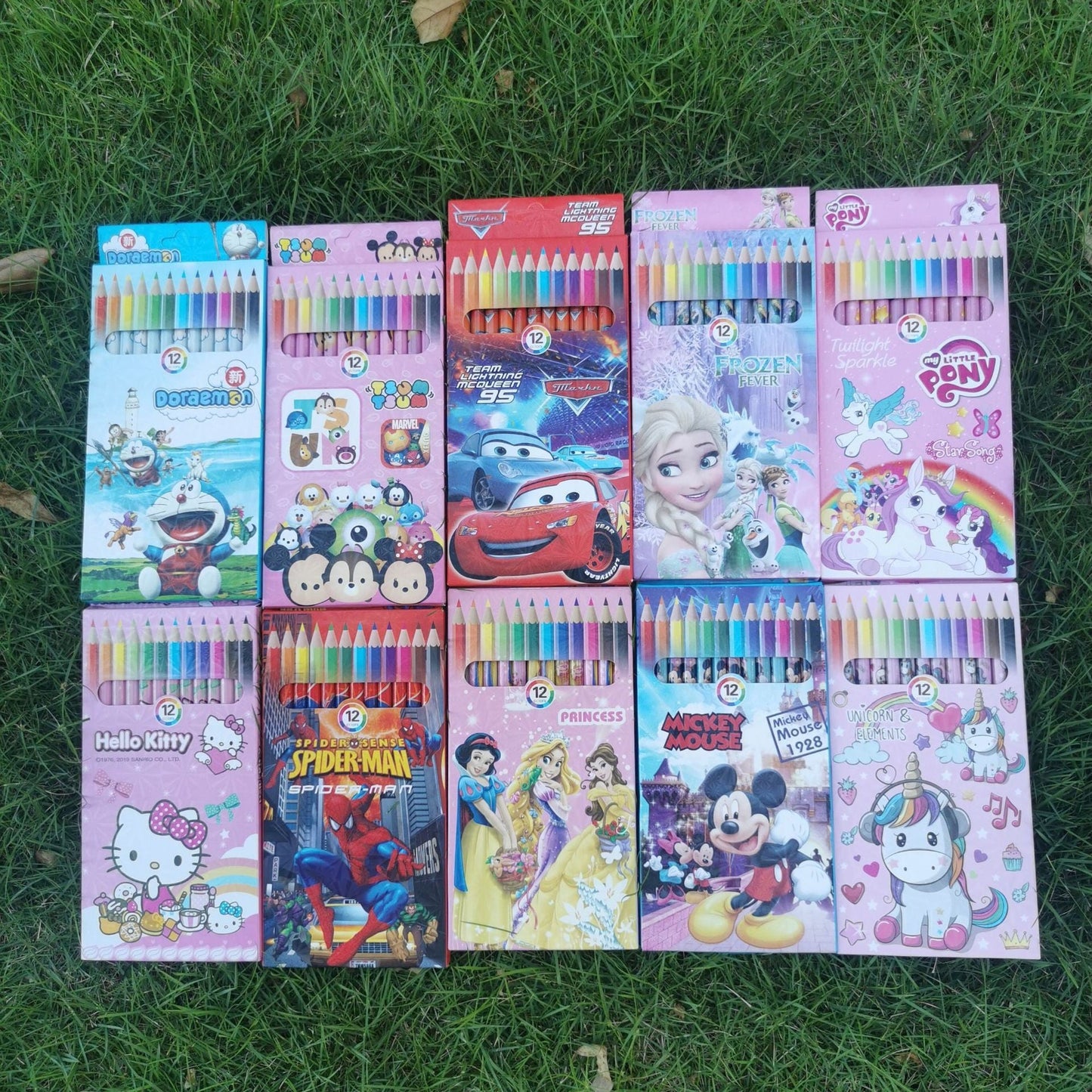 A13 Goodie Bag  Cute cartoon 12 color small pencil drawing coloring pencil